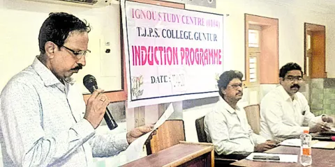 ఇగ్నో కోర్సులతో ఉద్యోగావకాశాలు పుష్కలం 