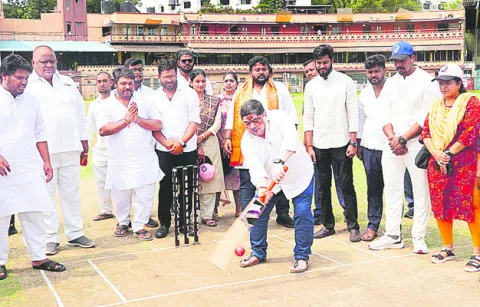 క్రీడారంగ అభివృద్ధికి కృషి 
