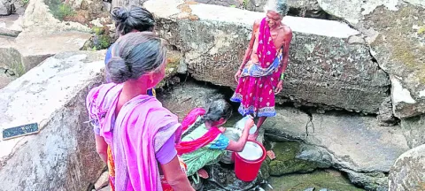 ● తాగునీటి కష్టాలు 
