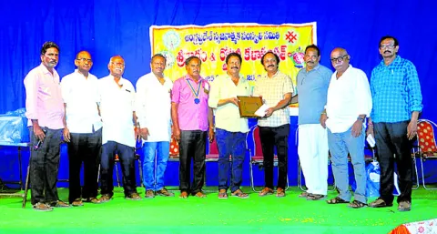 ‘కపిరాజు’ నాటికకు  ప్రథమ బహుమతి 