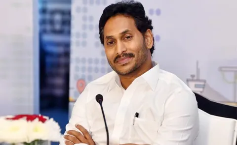YSRCP President YS Jagan To Meet Party District President April 29th