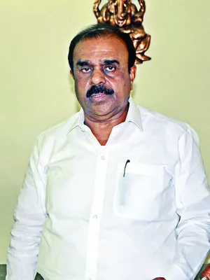 ఆర్డీటీ రక్షణ బాధ్యత సీఎం చంద్రబాబు తీసుకోవాలి 