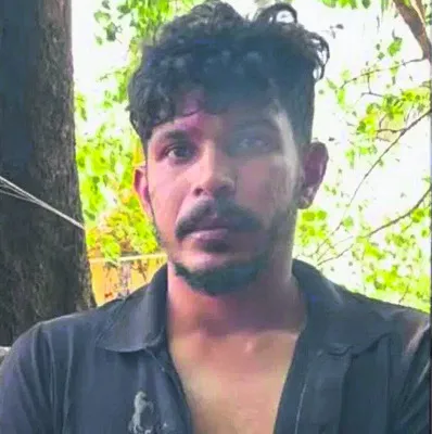 మెట్రో రైలులో భోజనం.. రూ.500 జరిమానా 