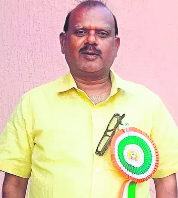 ఖజానా ఉద్యోగుల సంఘం రాష్ట్ర ఉపాధ్యక్షుడిగా నరేష్‌బాబు 
