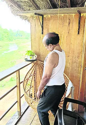 విశాఖ రియల్టర్‌ ఆత్మహత్య 