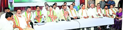 జయశంకర్‌ను విస్మరించడం బాధాకరం 