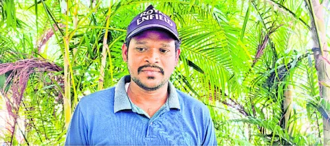 రేషన్‌ డీలర్‌పై చర్య తీసుకోవాలి..

