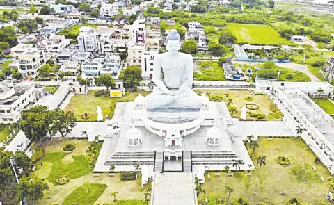 Andhra Pradesh Chief Minister invites farmers of the capital region for relaunch ceremony of Amaravati development works
