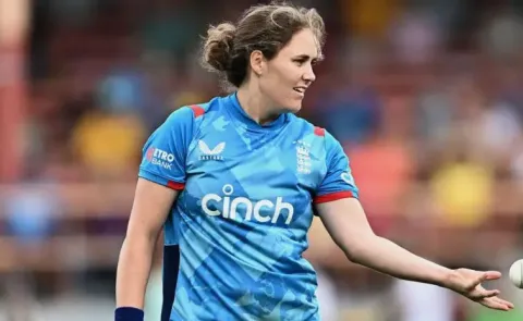 Nat Sciver-Brunt replaces Knight as England captain7