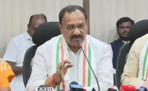 TPCC Mahesh Kumar Satirical Comments On KTR