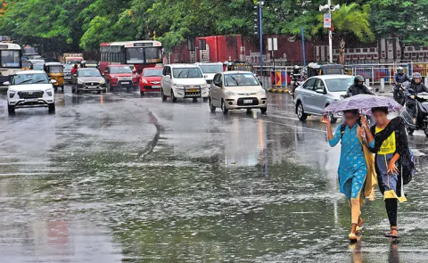 Along Hyderabad Rains Fall In Telangana April 3rd 2025 News