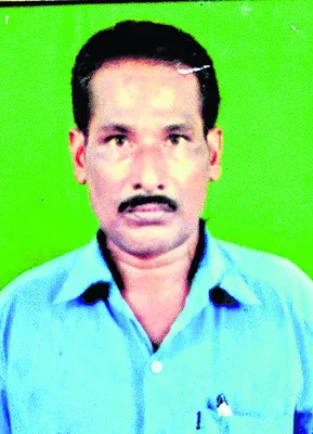  రోడ్డు ప్రమాదంలో  ఆరుగురికి గాయాలు 
