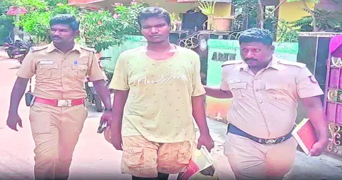 తల్లిని హతమార్చిన కొడుకు అరెస్టు 