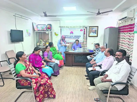 లింగనిర్ధారణకు పాల్పడితే కఠిన చర్యలు