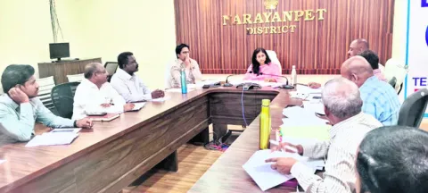 వచ్చే నెల మొదటి వారంలోగా.. భూ సమస్యలన్నీ పరిష్కరించాలి 