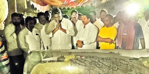లారీ 