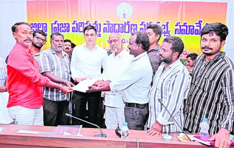 జర్నలిస్టులపై దాడుల నివారణకు త్వరలోనే కమిటీ 
