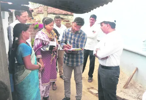 నిబంధనల ప్రకారమే ఇళ్లు నిర్మించుకోండి