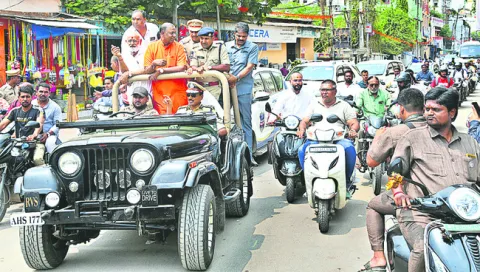 భారీ బందోబస్తు 