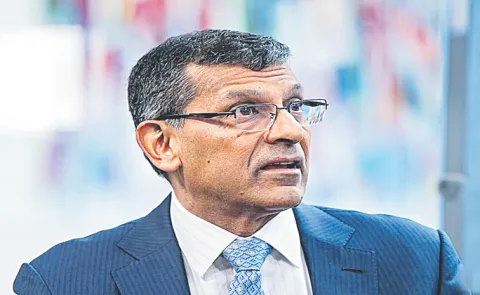 Former RBI governor Raghuram Rajan calls Trump tariffs a self goal