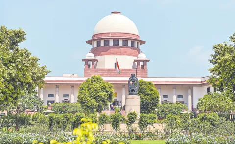 Supreme Court stays Kancha Gachibowli land issue