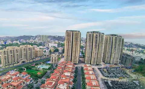 Real Estate News Institutional investments soar 31pc to USD 1 3 billion in Q1 2025