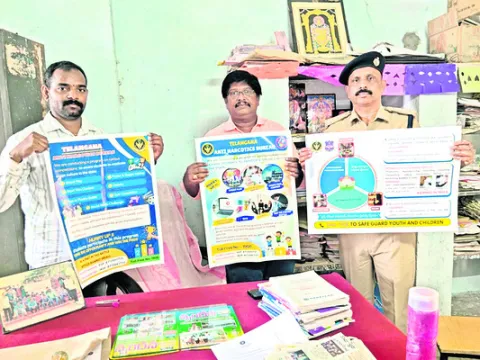 చెడు వ్యసనాలకు బానిస కావొద్దు 