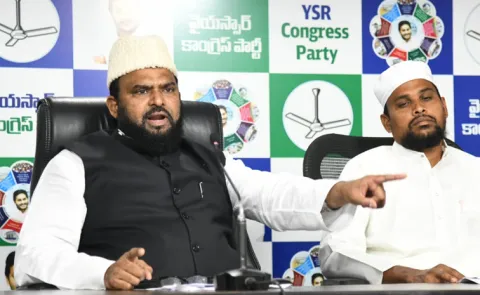 Ysrcp Leader Sheikh Khadar Basha Fires On Chandrababu