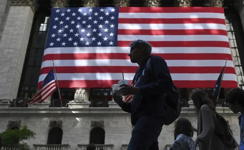 JP Morgan Expects US Recession Alert Job Losses and GDP Slump