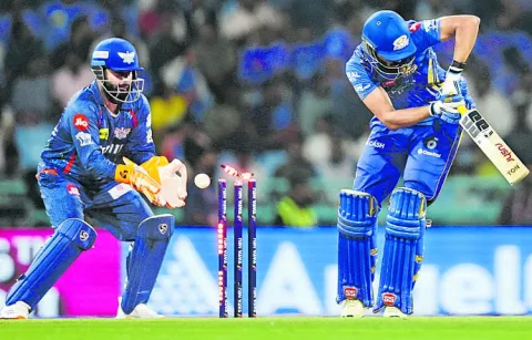 Lucknow Super Giants beat Mumbai Indians by 12 runs