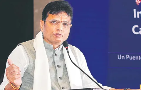 Minister Sridhar Babu at the Global India Business Forum conference
