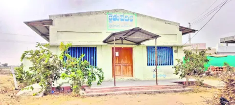 నిర్వహణకు నిధుల్లేవ్‌..!