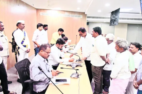 సన్నబియ్యం పంపిణీపై పక్కాగా పర్యవేక్షణ 
