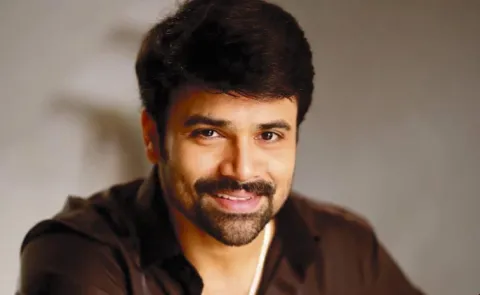 Ashwin Babu Vachina Vaadu Gautam first look poster release
