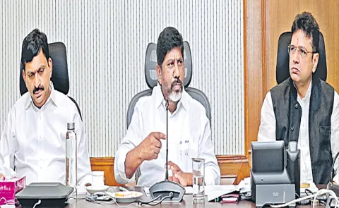 Deputy CM Bhatti orders withdrawal of cases against HCU students