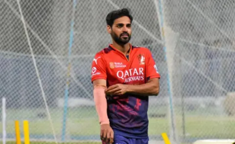 Bhuvneshwar Kumar Creates History During MI VS RCB IPL 2025 Clash At Wankhede