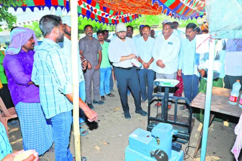 కాంటాలు వేయడంలో జాప్యం వద్దు