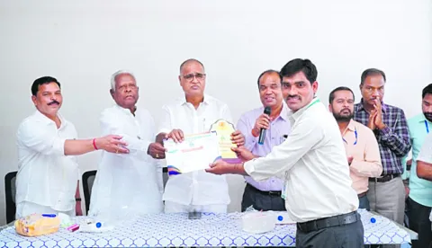  డీసీసీబీకి అవార్డు 
