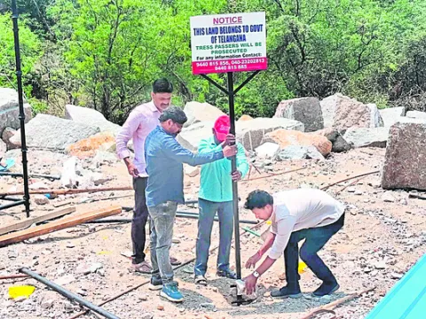 ప్రభుత్వ స్థలాన్ని కబ్జా చేసిన వ్యక్తిపై కేసు 

