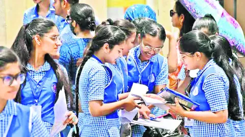 గురువారం శ్రీ 1 శ్రీ మే శ్రీ 2025