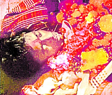 ధైర్యే సాహసే విజయం