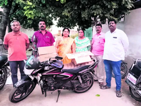 కర్ణాటక మద్యం స్వాధీనం 