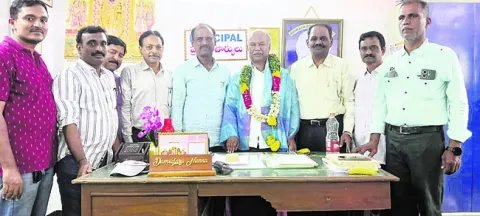 జూనియ