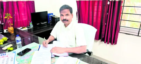 లంచం అడిగితే సమాచారమివ్వండి