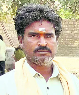 ఉరేసుకుని ఒకరి ఆత్మహత్య