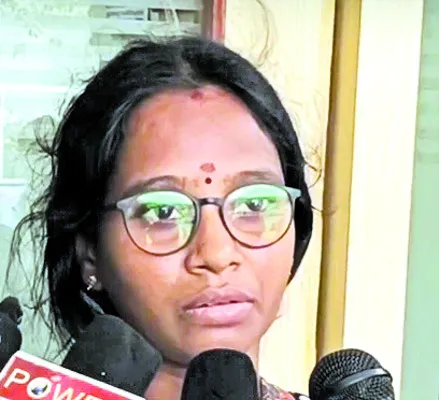 కనకమహాలక్ష్మి బ్యాంకులో ఘరానా మోసం 