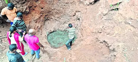 రంగురాళ్ల తవ్వకాల నిరోధానికి చర్యలు 
