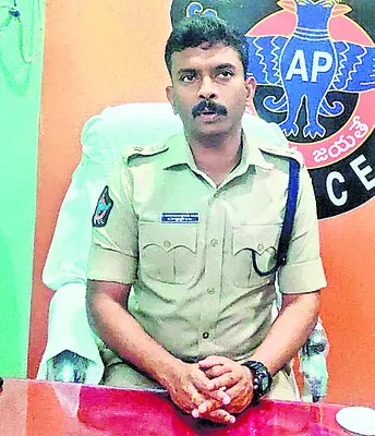 నేడు పింఛన్ల పంపిణీ 
