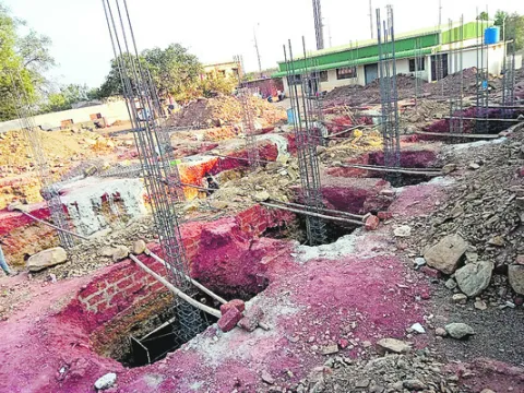 ఐదు పీహెచ్‌సీలకు నిధులు