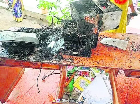 జెడ్పీలో అగ్నిప్రమాదం